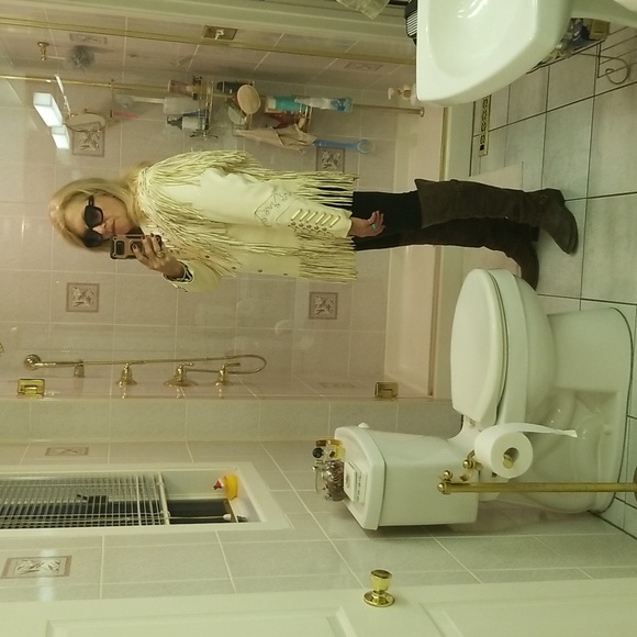 Cream Soft Leather Fringed Western   Jacket Studs - Picture 10 of 13